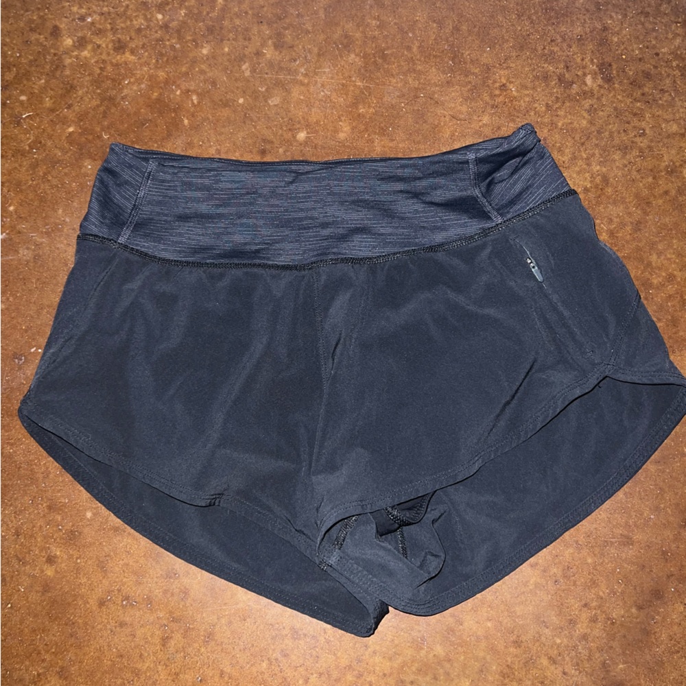 Black outdoor voices Hudson 2.5” shorts